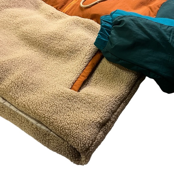 Sherpa/puffy pull over jacket - Picture 3 of 5